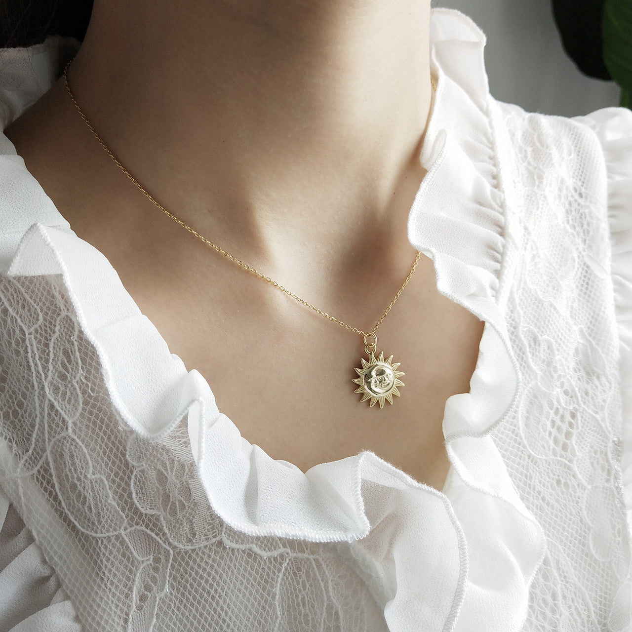 Minimalist 925 Sterling Silver Gold Plated Moon Geometric Pendant Necklace