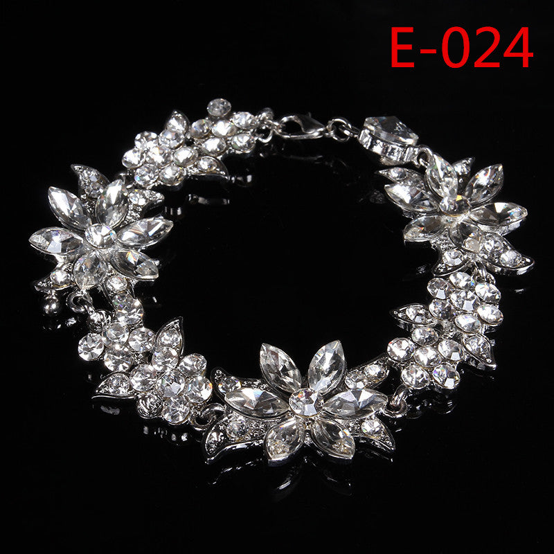 Rhinestone Floral Alloy Bracelet for Women Polished Wedding Bridal Accessory