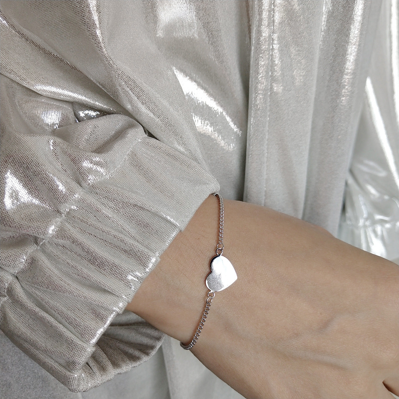 Bracciale da donna a catena serpentina con cuore, placcato in argento sterling 925, stile minimalista