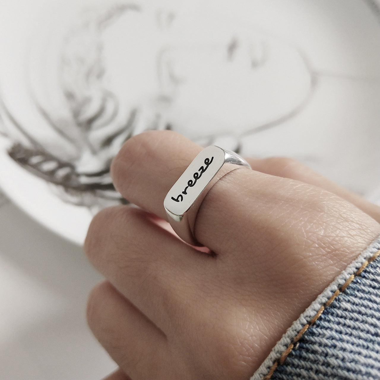 Anillo dulce de plata de ley 925 con incrustaciones de corazón para mujer