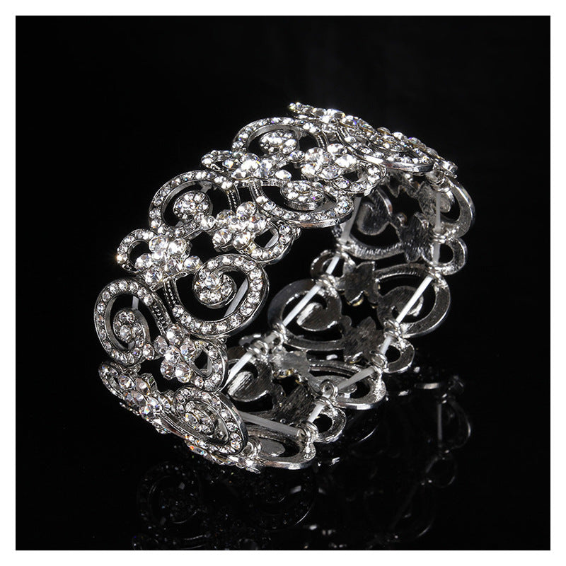 Women's Alloy Bracelet with Rhinestone Inlay Floral Geometric Hollow Design Korean Style Wedding Hand Chain