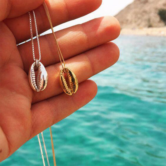 Collar de aleación chapado con diseño de concha minimalista, cadena cruzada, colgante de joyería para mujer