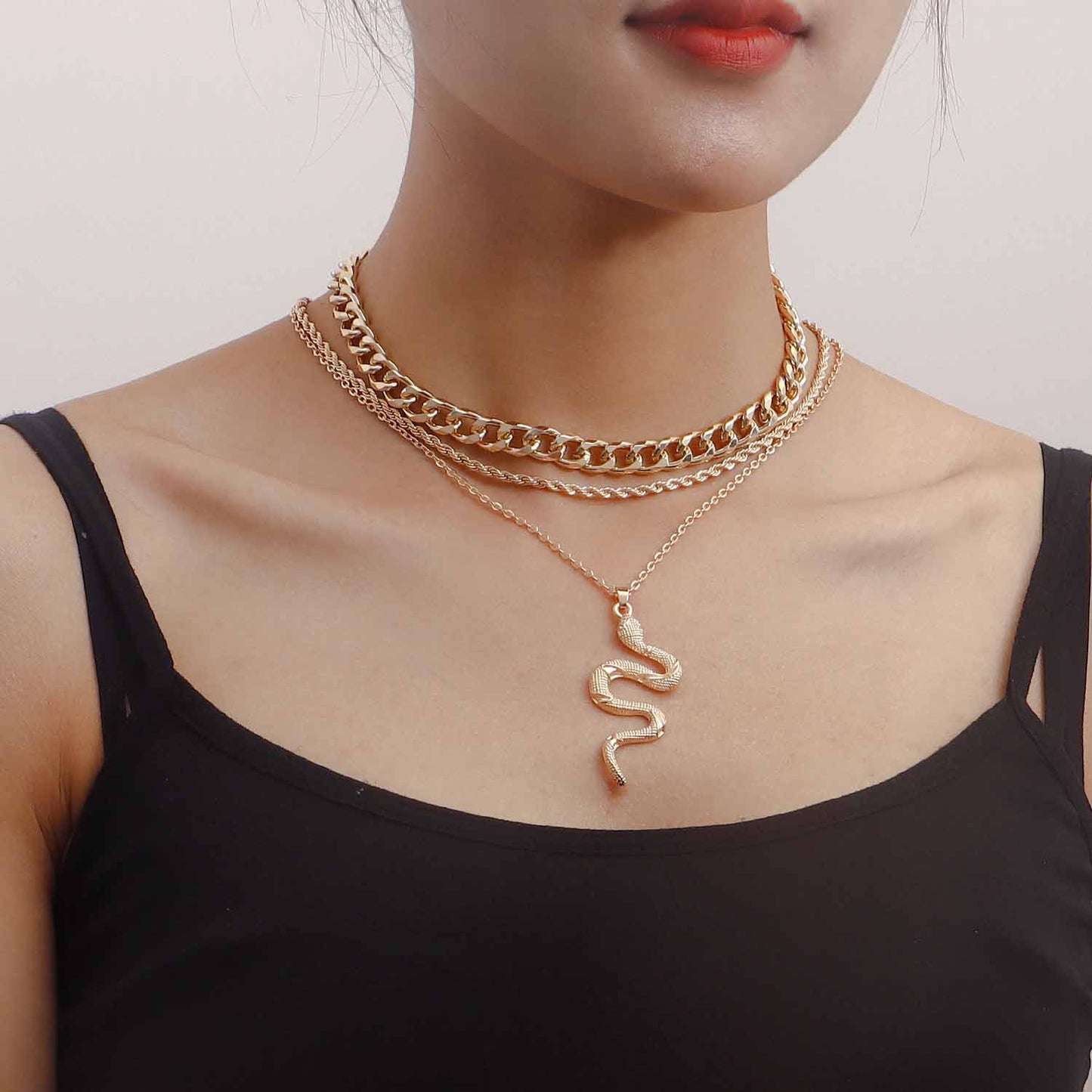 Minimalist Snake Shape Alloy Pendant Necklace for Women with Plated Finish and Geometric Design