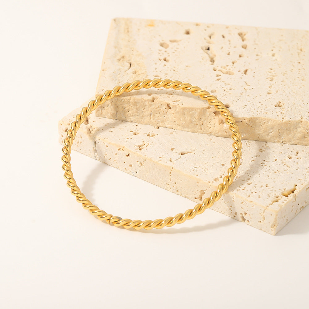 Minimalist Classic Twisted Rope Stainless Steel Bracelet for Women with 18K Gold Plating, Hypoallergenic and Fade-Resistant