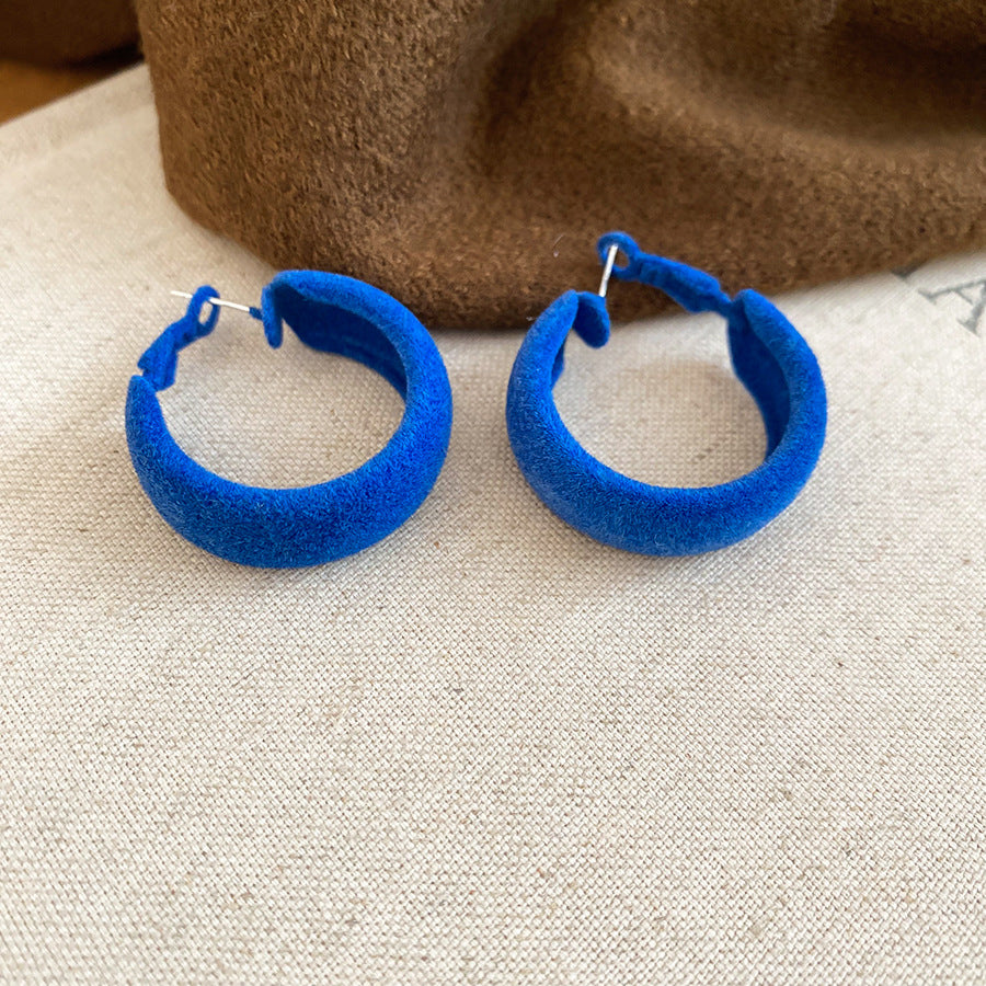 Pendientes de aro geométricos flocados para mujer con postes de plata de ley 925, acabado galvanizado, joyería de moda informal y apropiada para la oficina
