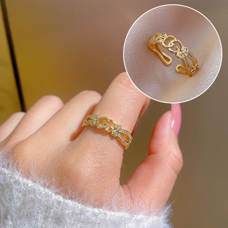 Minimalist Sweet Geometric Round Brass Plated Rhinestone Ring for Women and Men