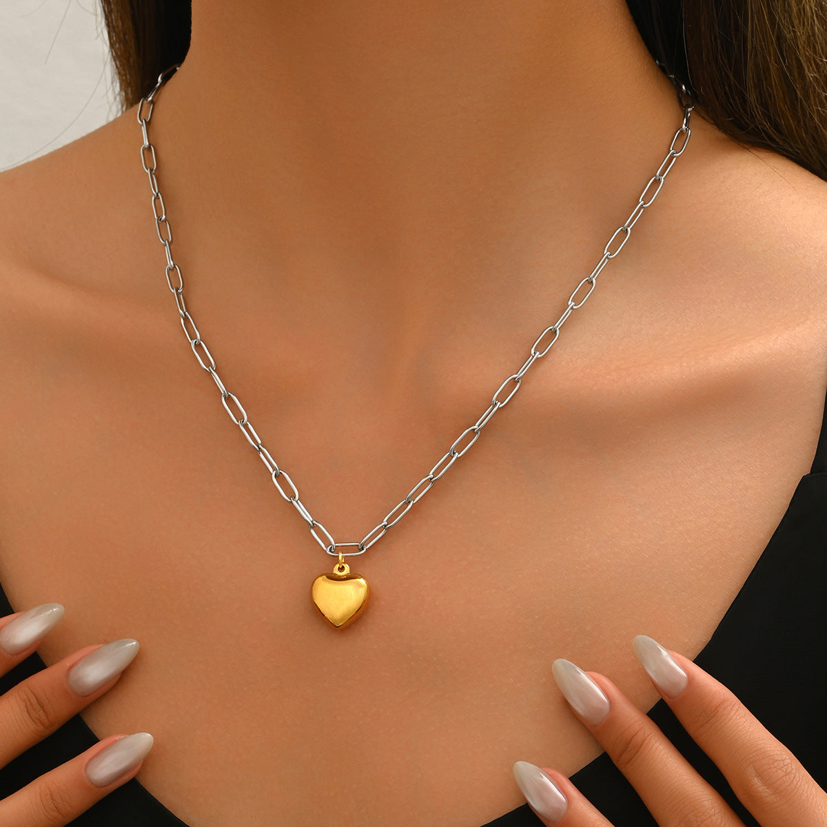 Collana pendente a cuore geometrico da donna in rame con finitura galvanizzata, gioielli alla moda e minimalisti