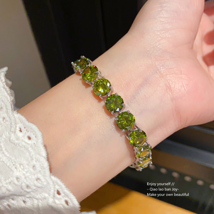 Minimalist Luxury Round Geometric Brass Cubic Zirconia Clasp Bracelet for Women