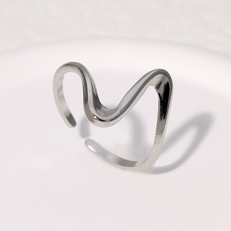 Anello Aperto Minimalista Geometrico da Donna in Acciaio Inossidabile con Finitura Placcata e Design dalle Linee Pulite