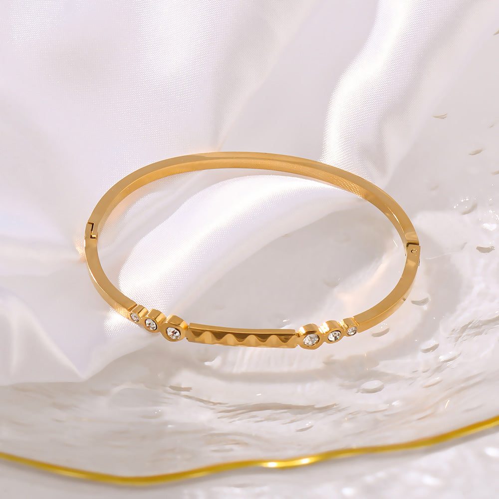 Bracciale da donna in acciaio inossidabile placcato oro 18 carati con motivo geometrico quadrato e circolare intarsiato di strass