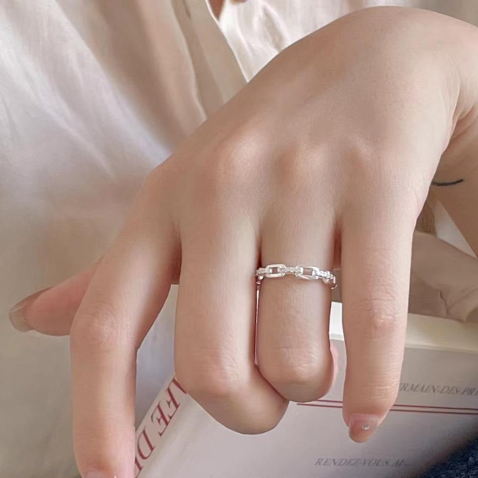 Minimalist Sweet 925 Sterling Silver Heart Ring with Diamond Inlay Polka Dot Geometric Design for Women