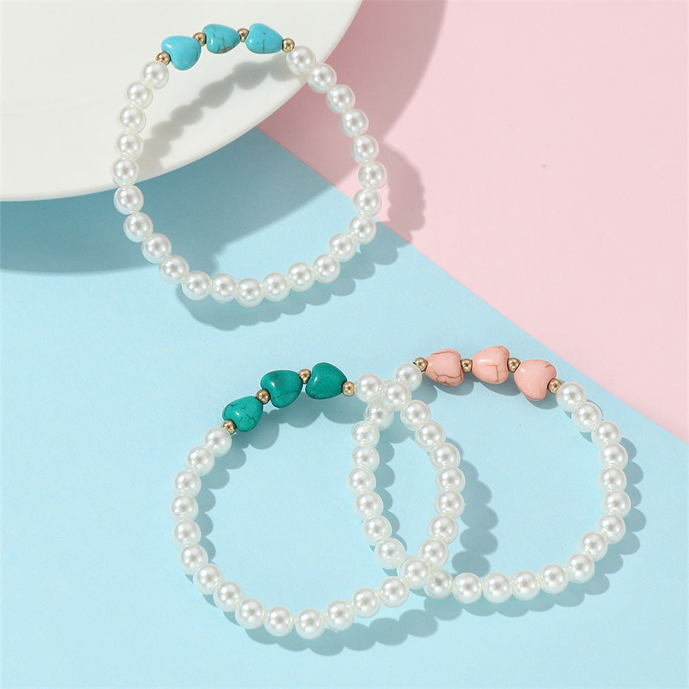 Cute Heart-Shaped Imitation Pearl Bracelet for Kids with Handmade Craftsmanship and Fresh Sweet Style