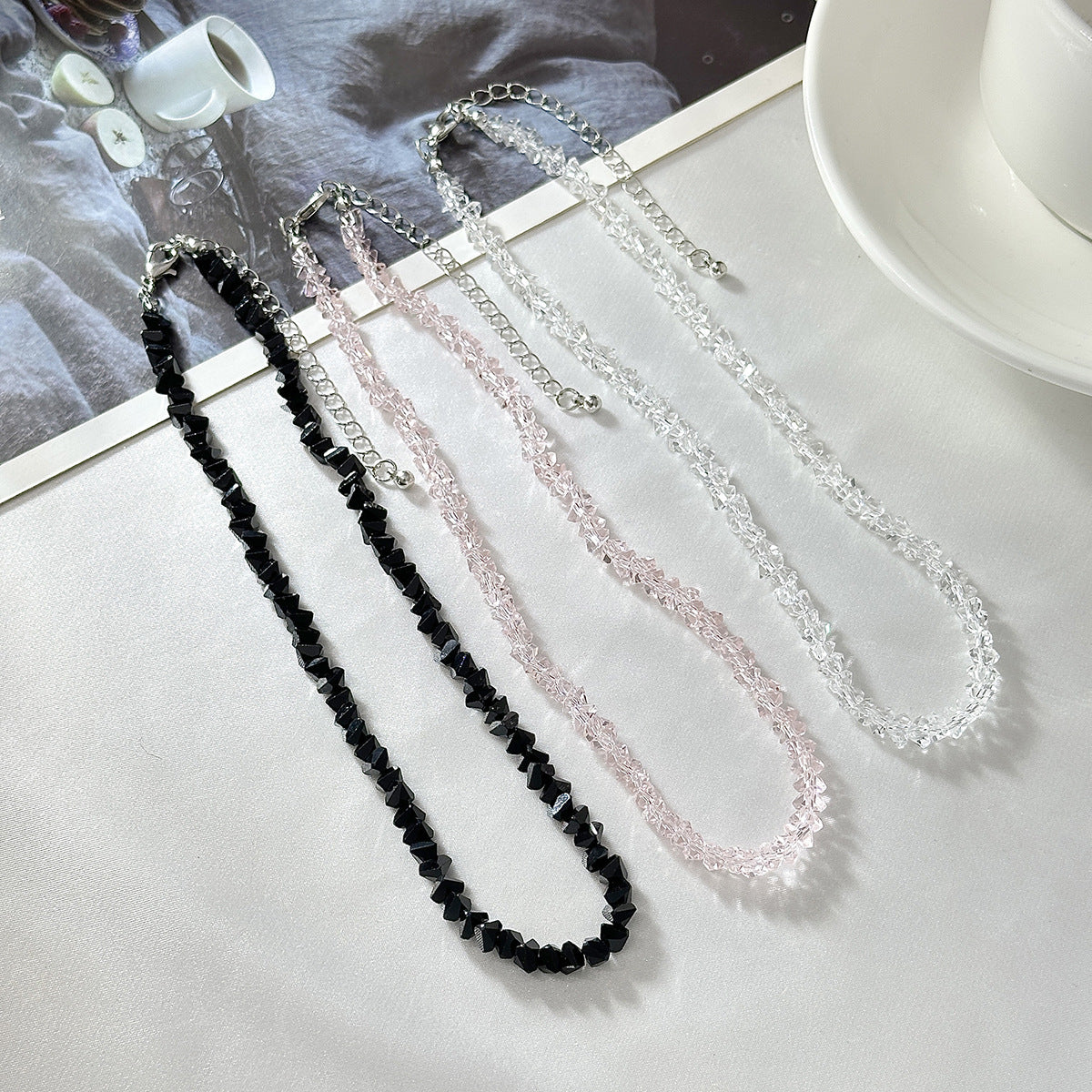 Collar Gargantilla de Cristal Geométrico Irregular Minimalista Vintage para Mujer con Acabado Artesanal