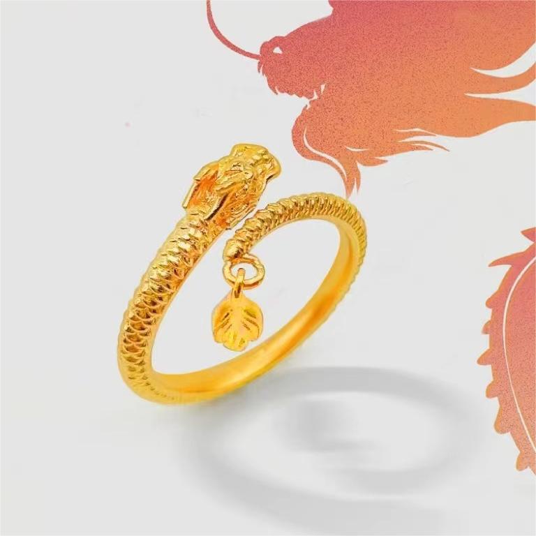 Original Design Letter-Style Gold-Plated Copper Ring for Women with Open Band and Sophisticated Aesthetic