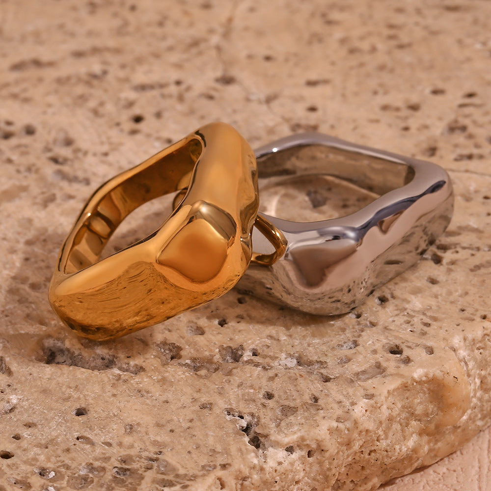 Anello minimalista quadrato geometrico in acciaio inossidabile placcato oro 18 carati da donna