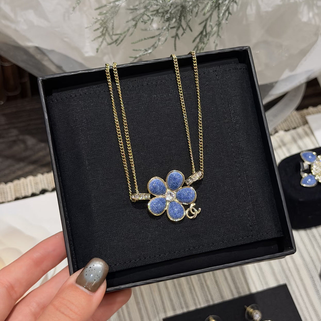 Elegant Luxury Gold Plated Brass Letter Floral Necklace for Women