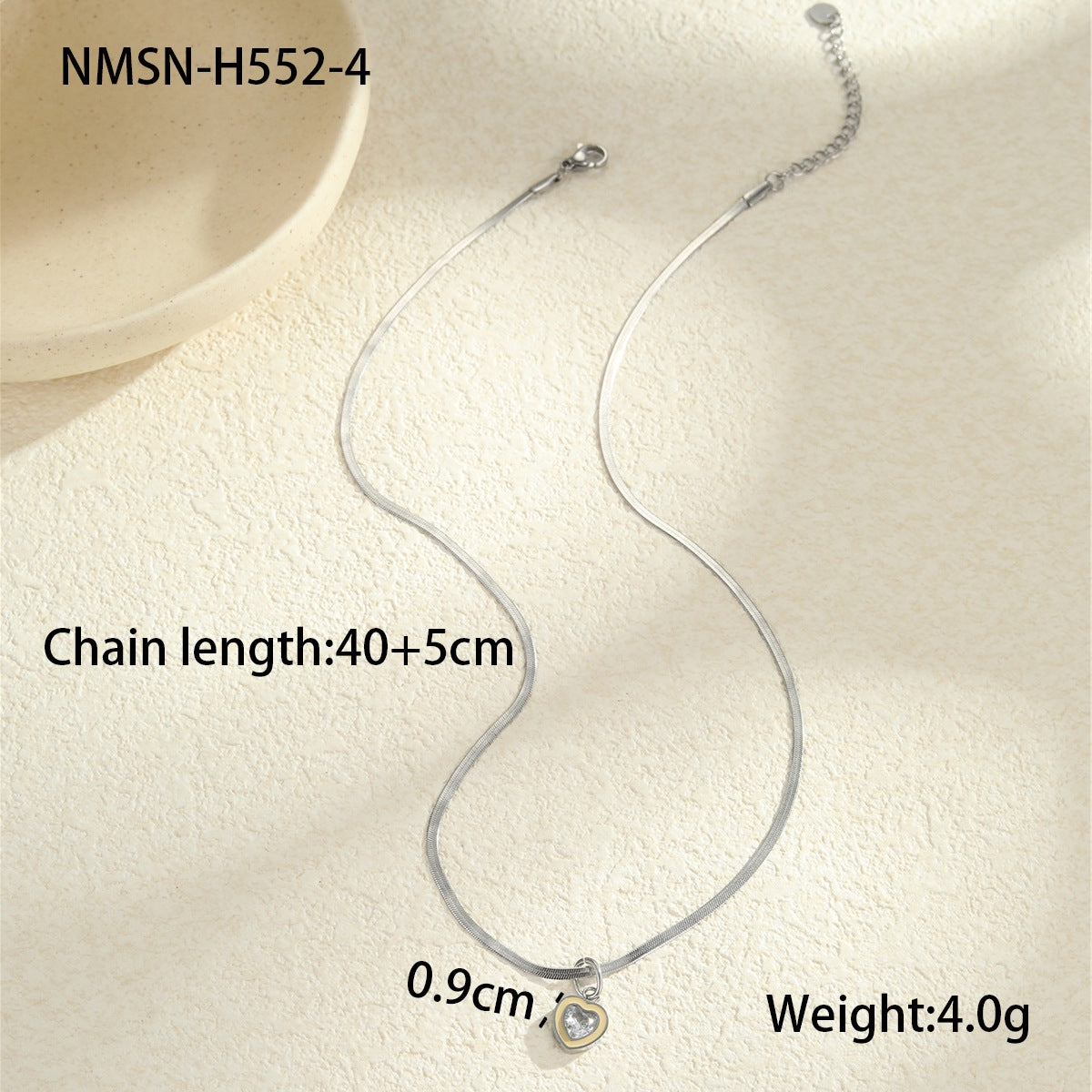 Collana minimalistica geometrica in acciaio inossidabile con intarsio di zirconi colorati per donna, catena clavicola galvanizzata
