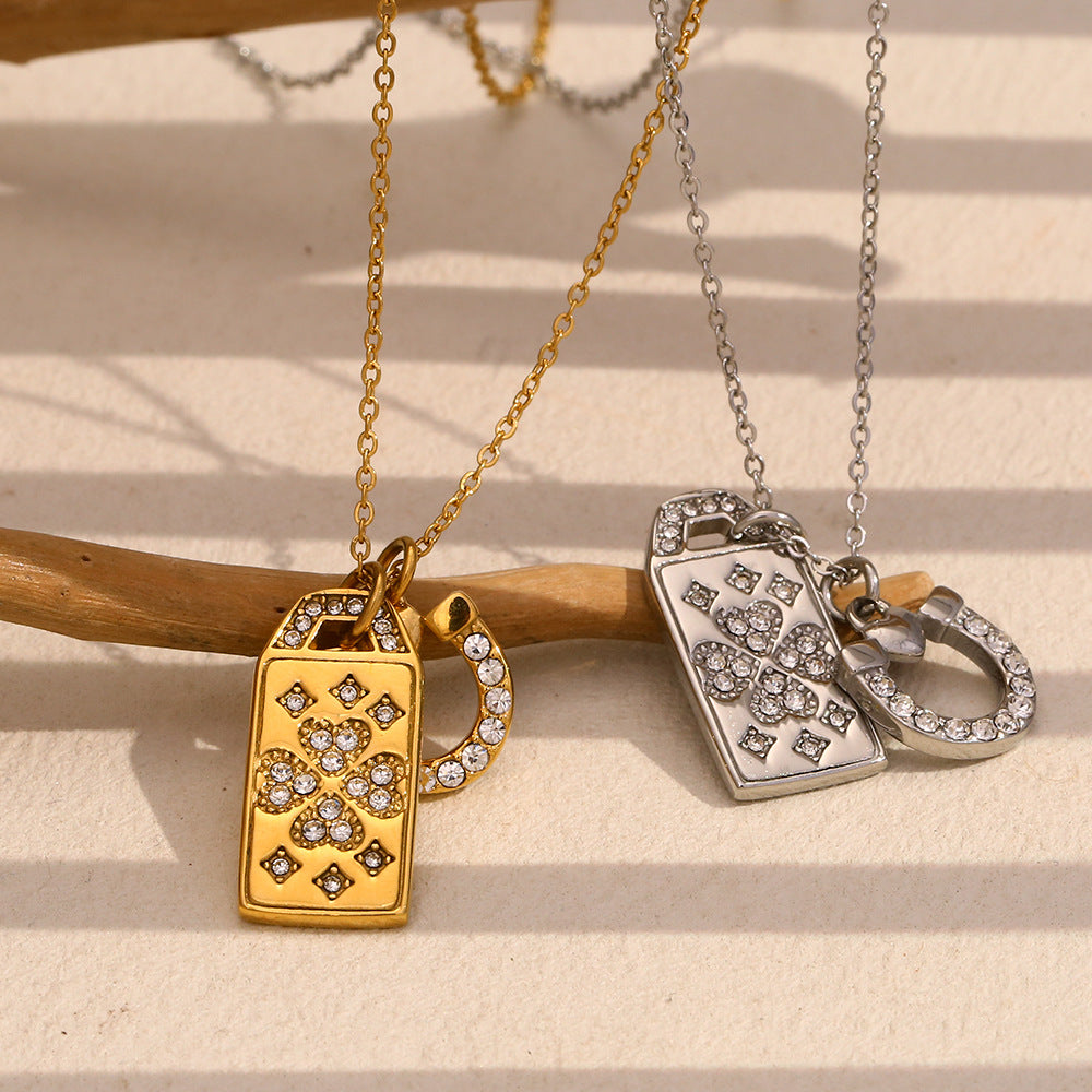 Collar con colgante geométrico de acero inoxidable de moda con baño de oro de 18 quilates y dije en forma de herradura