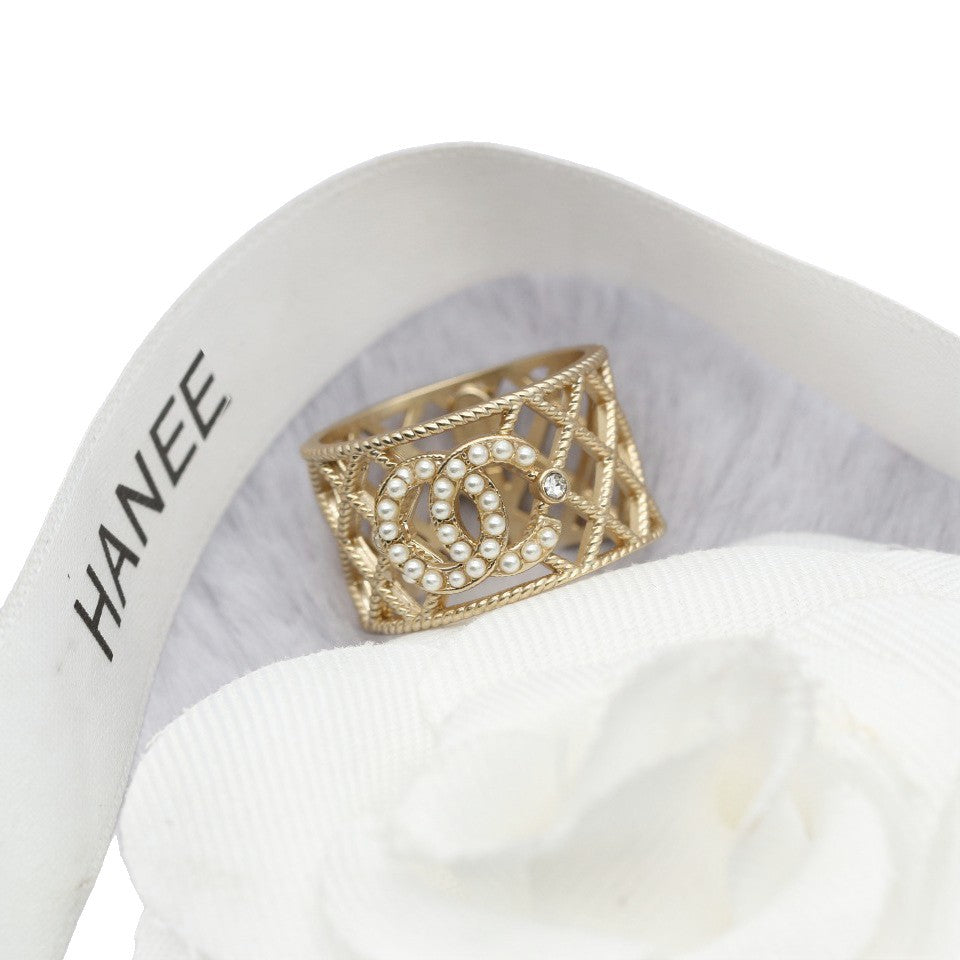 Anello da Donna con Lettera in Ottone Placcato Oro Lusso Elegante