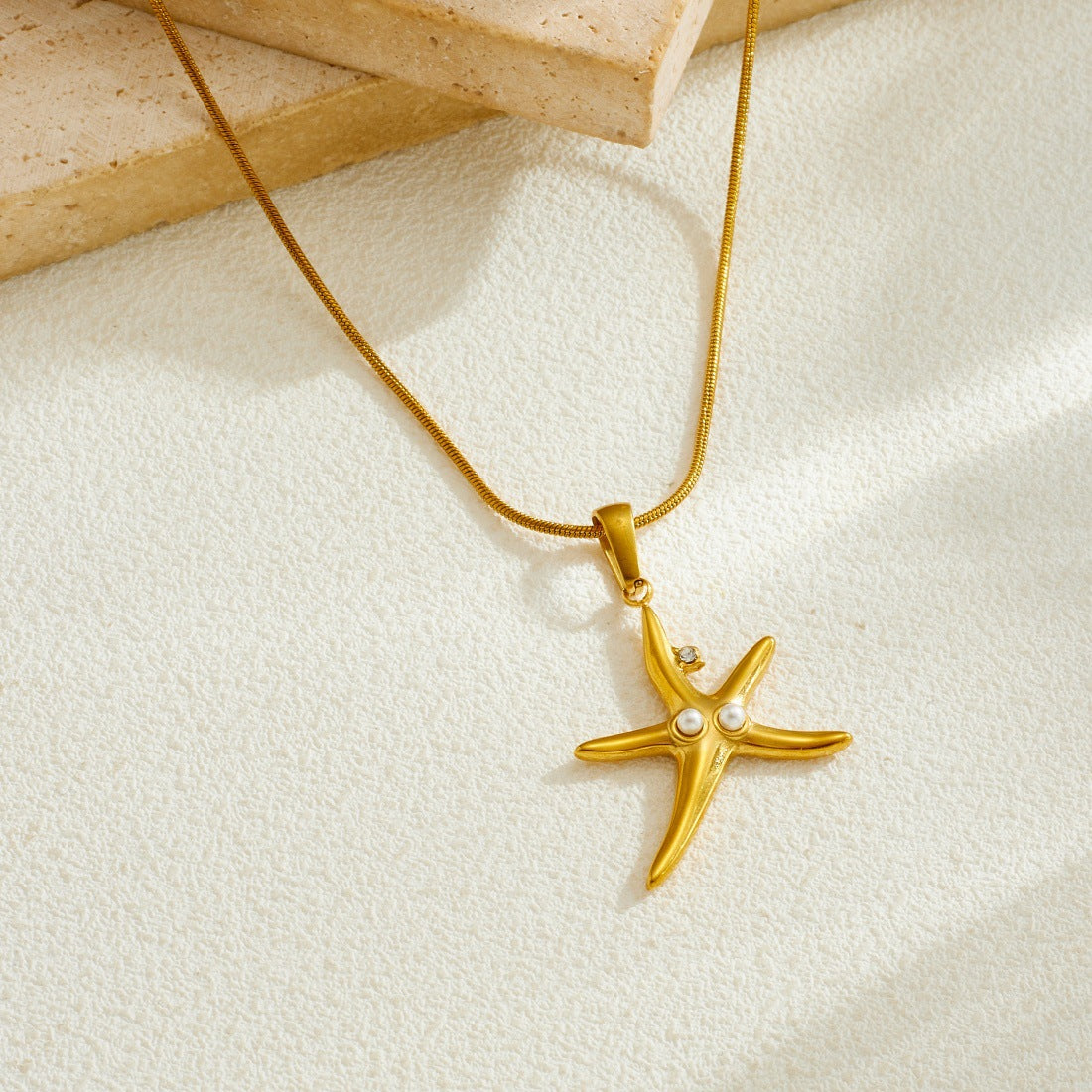Vintage Sweet Gold Plated Stainless Steel Starfish Pendant Necklace Set with Rhinestone and Pearl