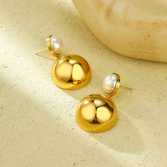 Pendientes de acero inoxidable geométricos de moda para mujer con incrustaciones de perlas, acabado chapado, diseño ligero y lujoso