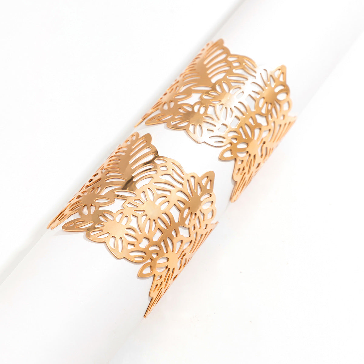 Minimalist Geometric Metal Bracelet with Hollow Floral and Leaf Motifs Electroplated for Women
