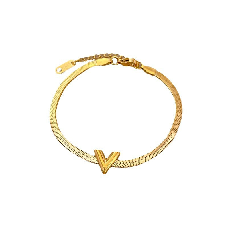 Minimalist V-Shaped Titanium Steel Chain Bracelet for Women with Gold Plating and Nature-Inspired Design