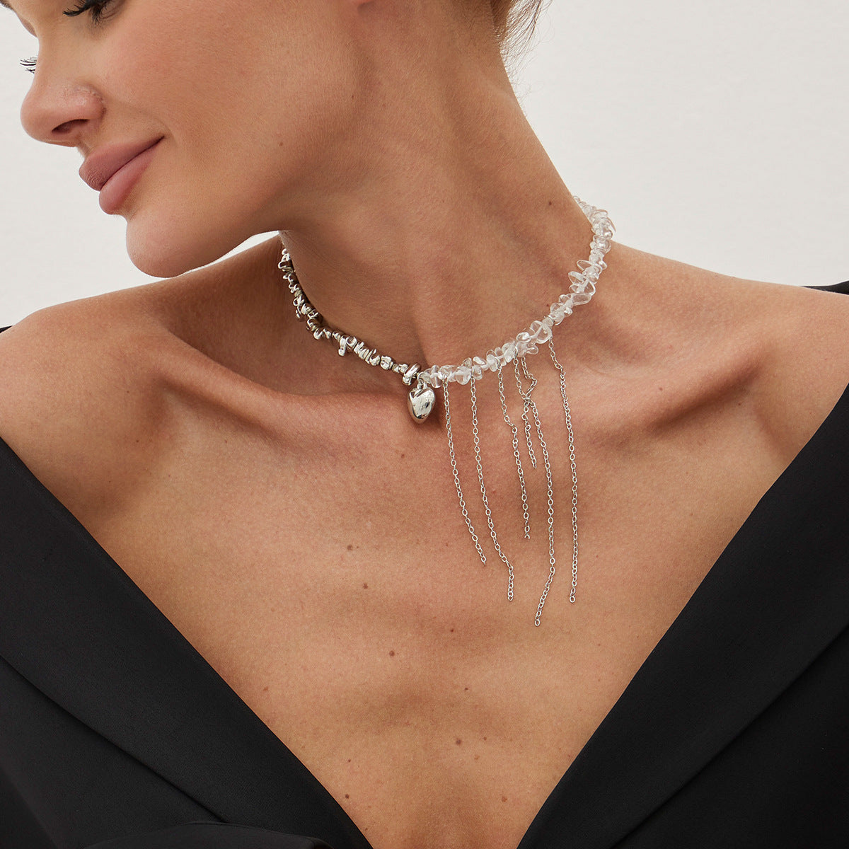 Collana pendente a cuore e croce personalizzata con nappe su catena di perline fatta a mano per donne, perle d'imitazione e lega, finitura placcata