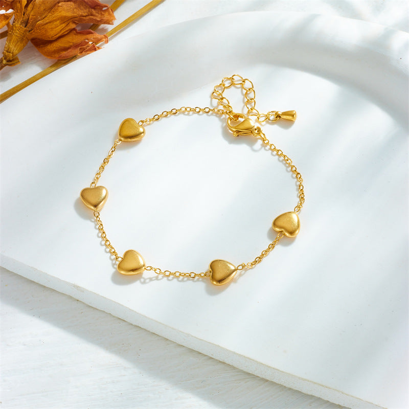 Collana minimalista placcata oro in acciaio al titanio a forma di cuore per donne