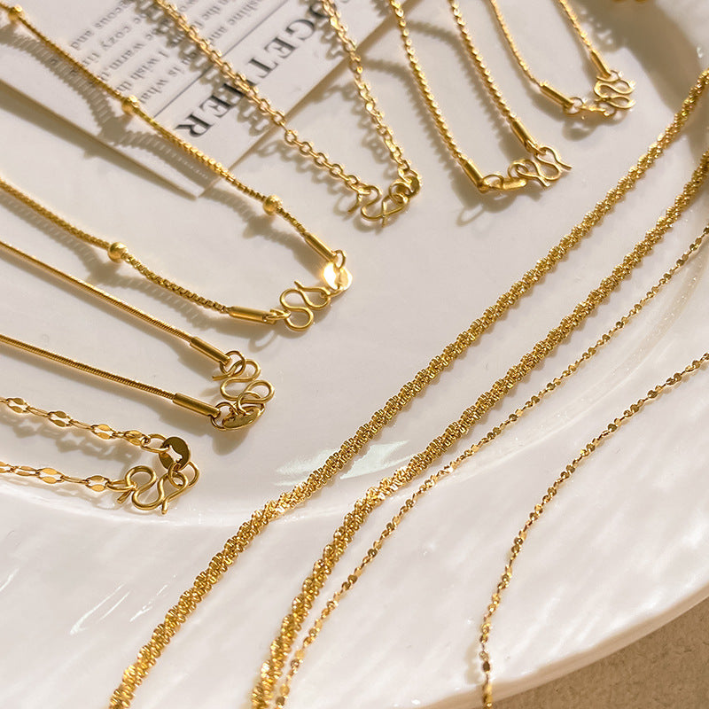 Minimalist Gold Plated Titanium Steel Beaded Necklace Round Pendant Unisex