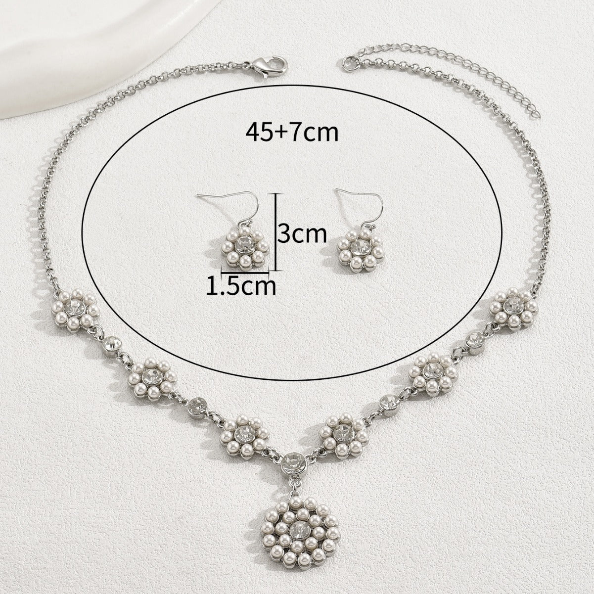 European Style Floral Pendant Necklace and Stud Earrings Set with Zircon Inlay in Alloy Metal