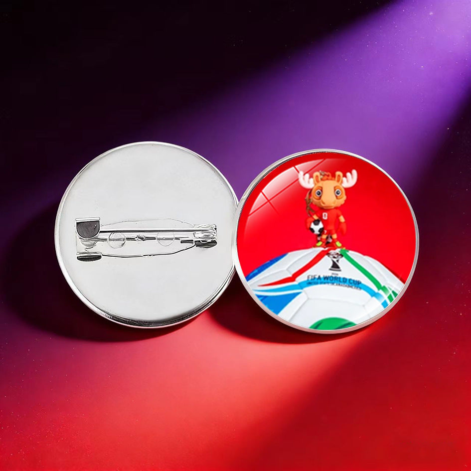 Broche Charm de Barra Redondo Geométrico Chapado en Cristal Hecho a Mano para la Mascota del Mundial 2026
