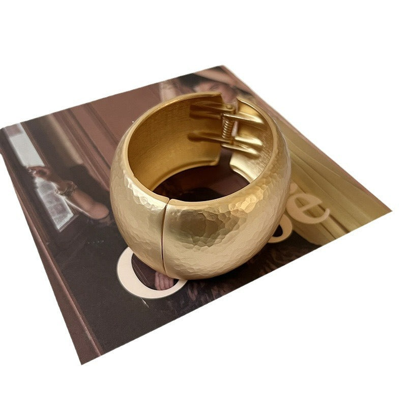 Bracciale da donna placcato in metallo con forme geometriche alla moda