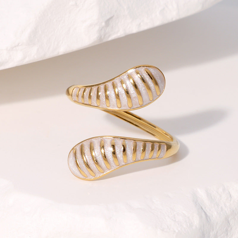 Vintage Drip-Shaped Open Ring in Stainless Steel with Plating Finish for Women