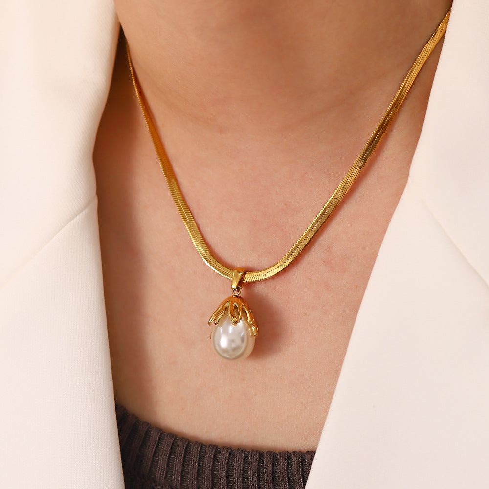 Baroque-Style Freshwater Pearl Pendant Necklace for Women with Geometric Design Stainless Steel Chain and Electroplated Finish