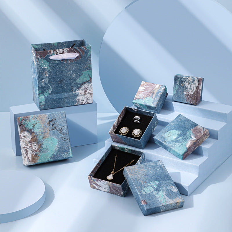 Caja de embalaje de joyería de papel con patrón floral para collares, pendientes, anillos, pulseras con opción de asa en varios tamaños y colores