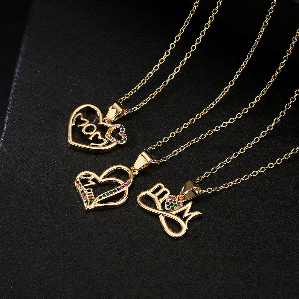 Collana con ciondolo a forma di cuore minimalista in rame placcato oro 18K da donna