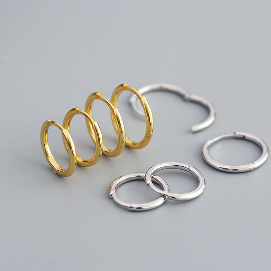 Aretes de aro geométricos redondos pulidos de plata de ley 925 minimalistas y elegantes para mujer