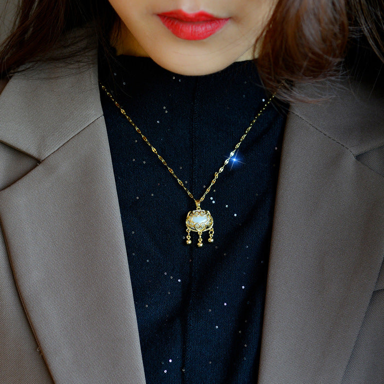 Vintage Geometric Titanium Steel Plated Longevity Lock Pendant Necklace for Women with Cable Chain
