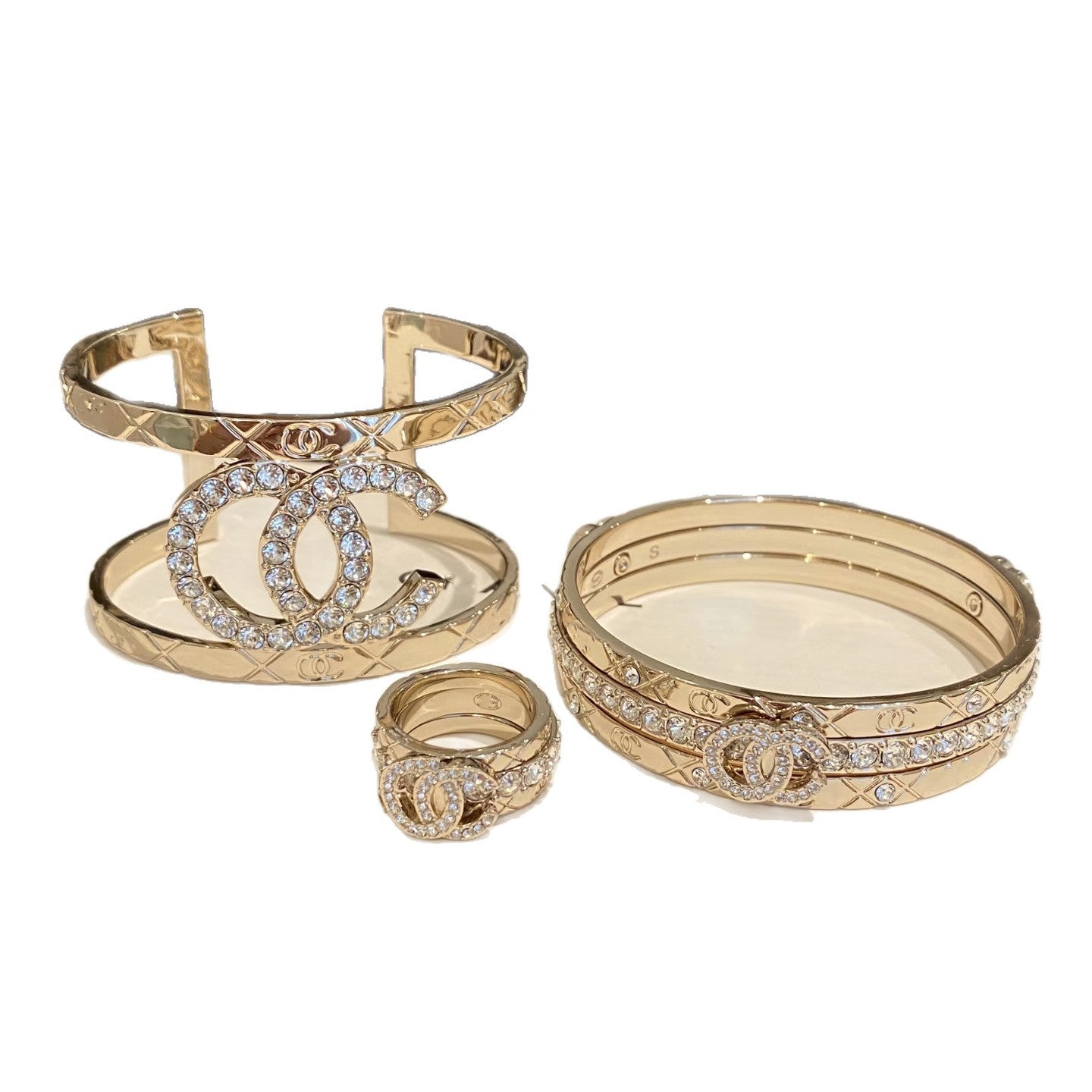 Set Anello e Bracciale in Ottone Placcato Oro Dolce Lusso con Lettera C per Donna