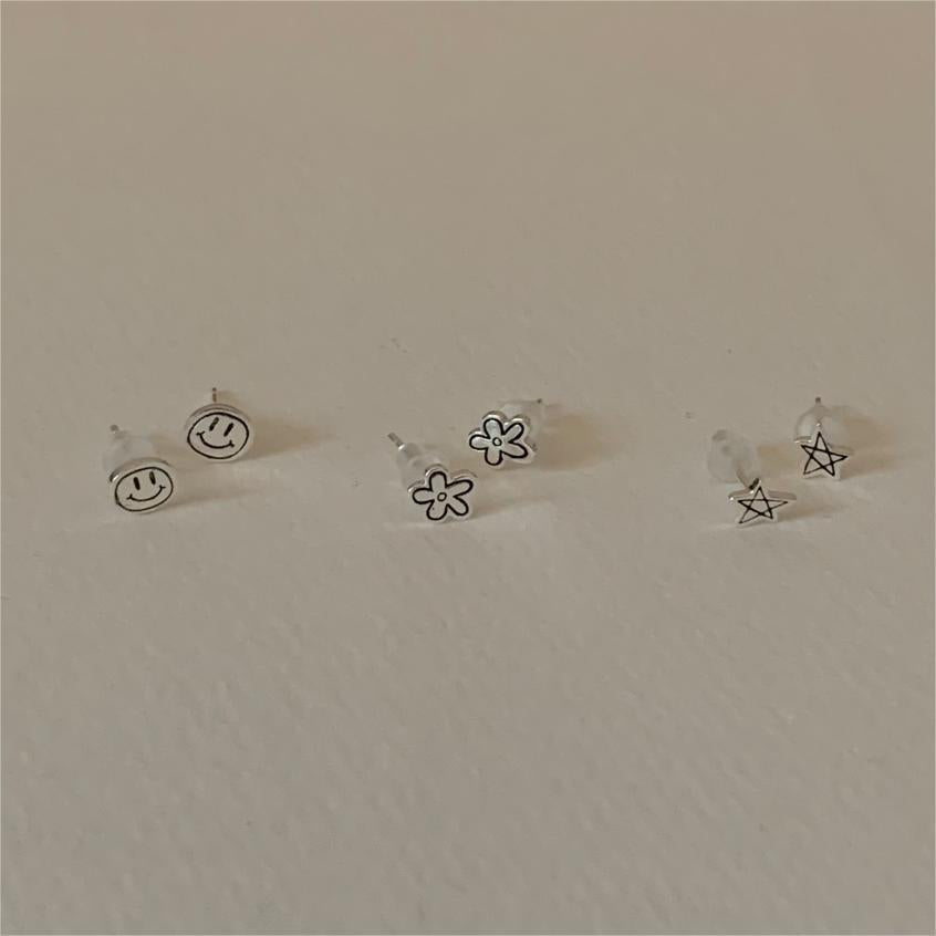 Minimalist Smile Star Flower Earrings in 925 Sterling Silver with Plated Finish