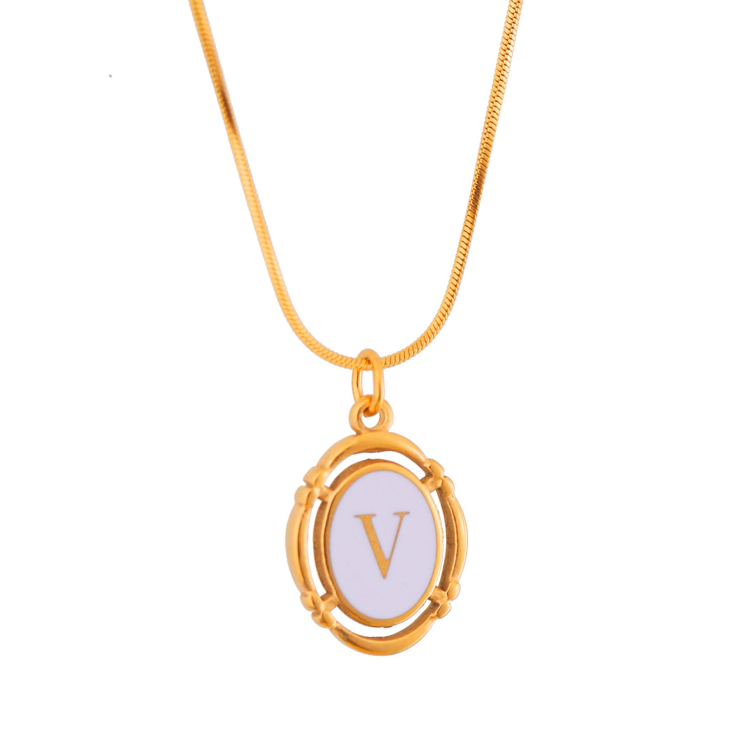 Collana con Pendente Ovale Minimalista a Forma di Lettera in Acciaio al Titanio Placcato Oro con Finitura Smaltata Unisex