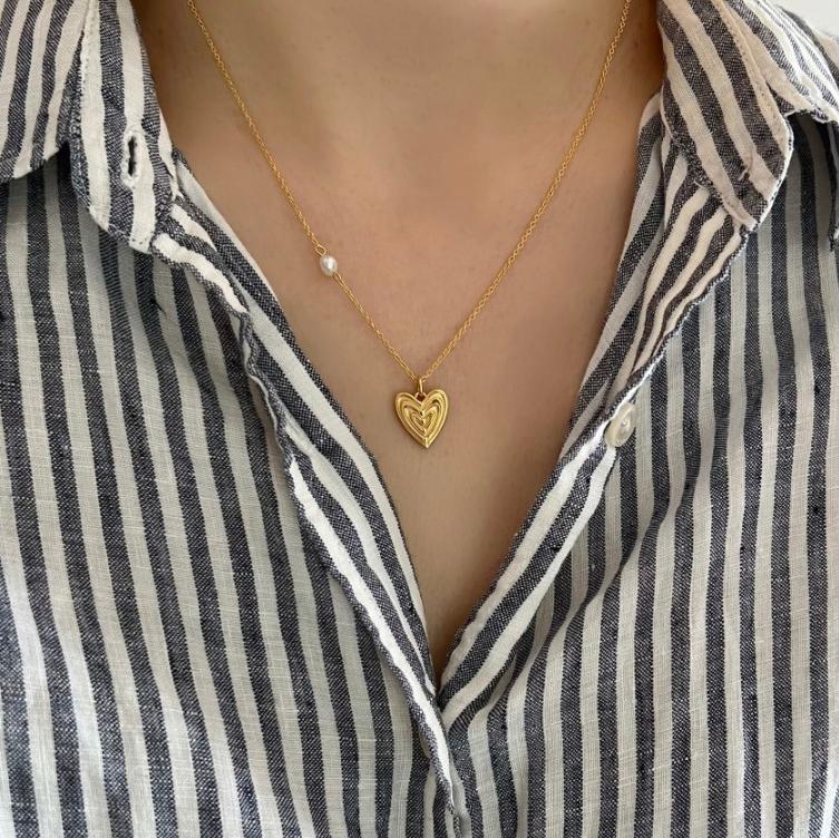 Minimalist Irregular Heart-Shaped 925 Sterling Silver Necklace with Gold Plating and Pearl Accent on Box Chain