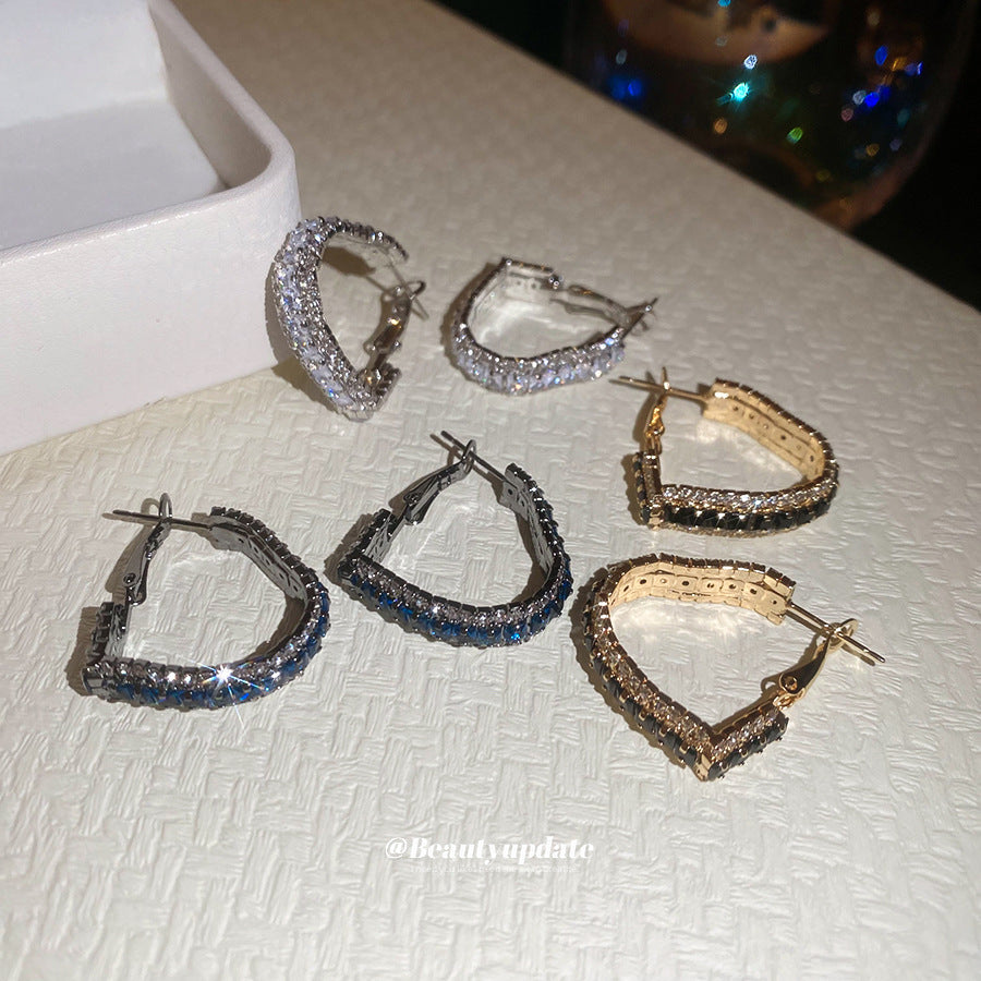 Orecchini a cerchio da donna in rame con zirconi a triangolo geometrico stile lusso e perni in acciaio inossidabile