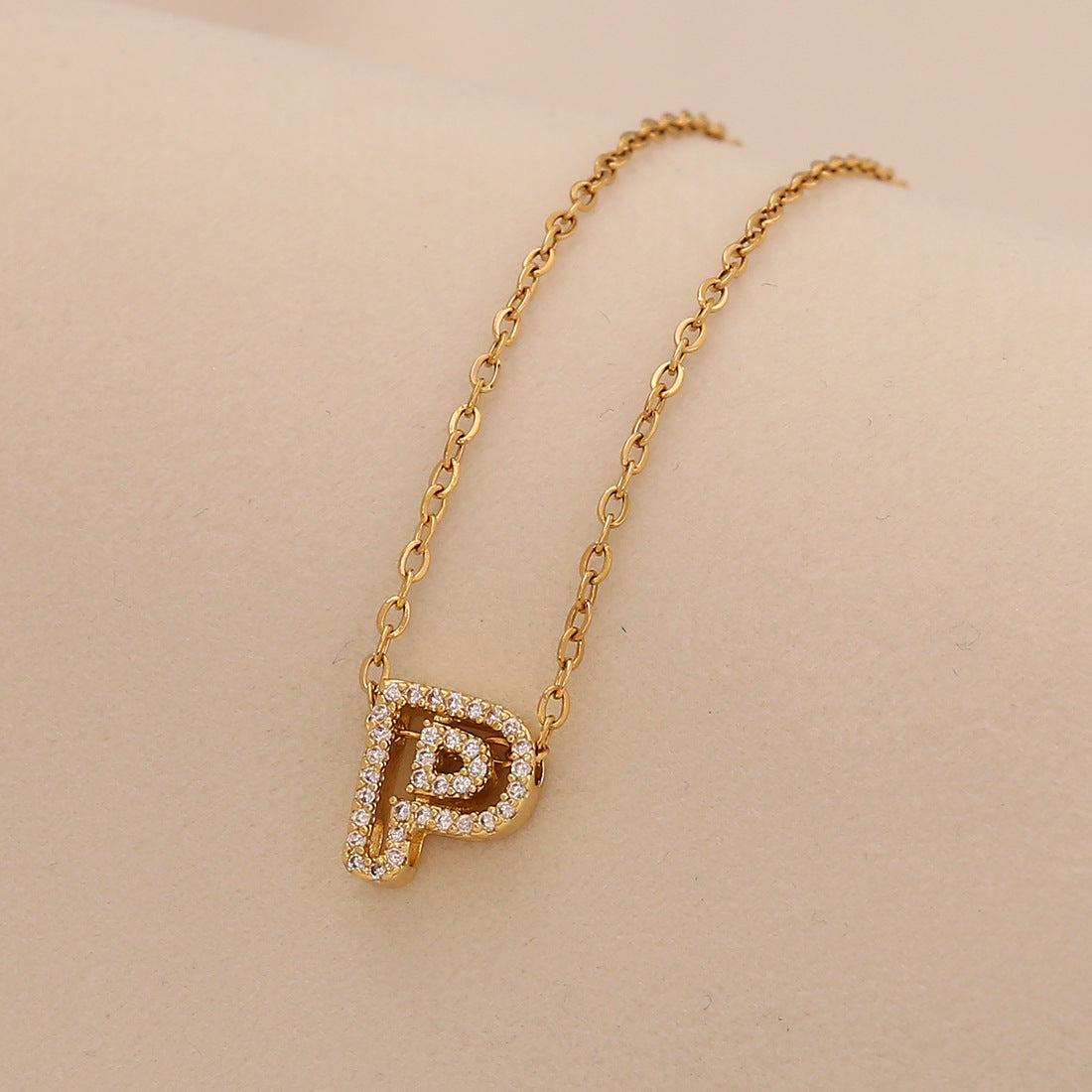 Minimalist Letter-Shaped Stainless Steel Pendant Necklace for Women with Versatile Clavicle Design