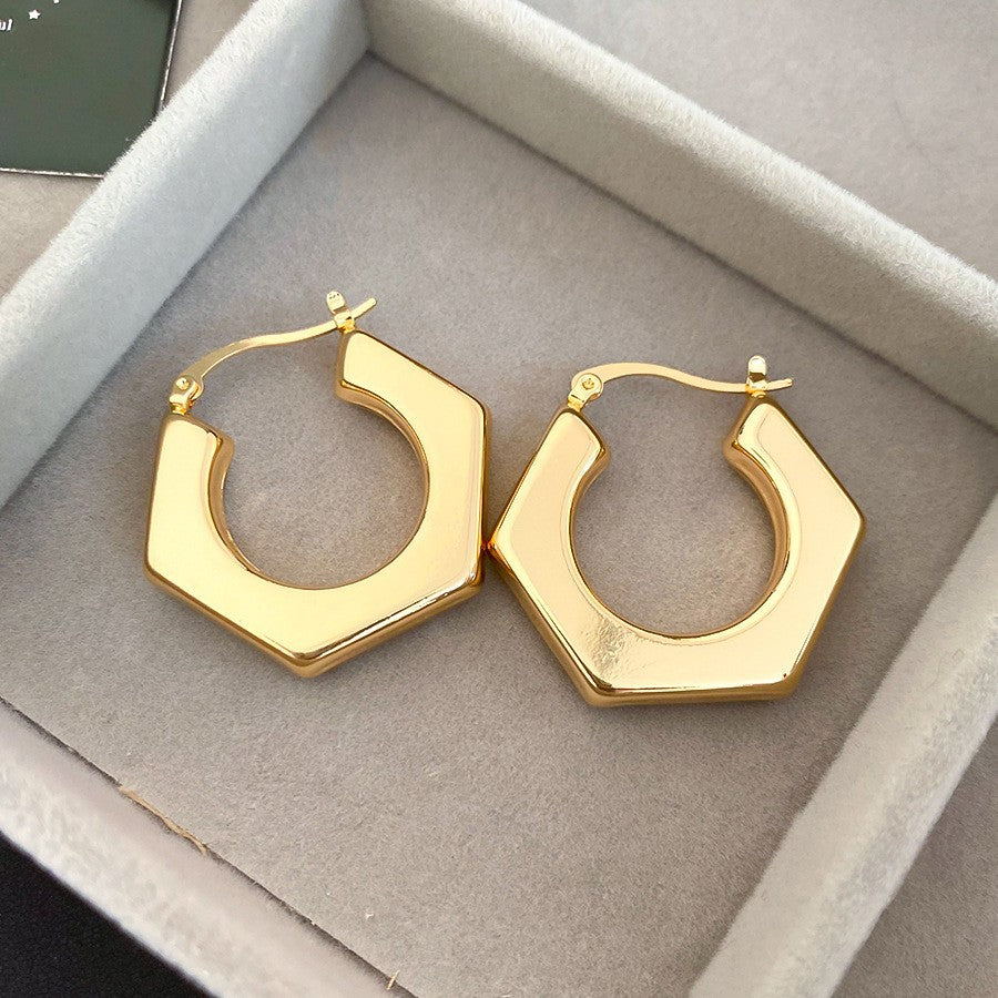 Orecchini a perno geometrici minimalisti in metallo con finitura placcata da donna, gioielli per l'orecchio lussuosi, alla moda e versatili per tutti i giorni
