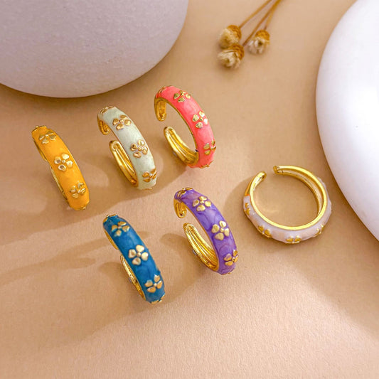Anillo abierto de latón chapado en oro, minimalista y dulce, con diseño floral para mujer