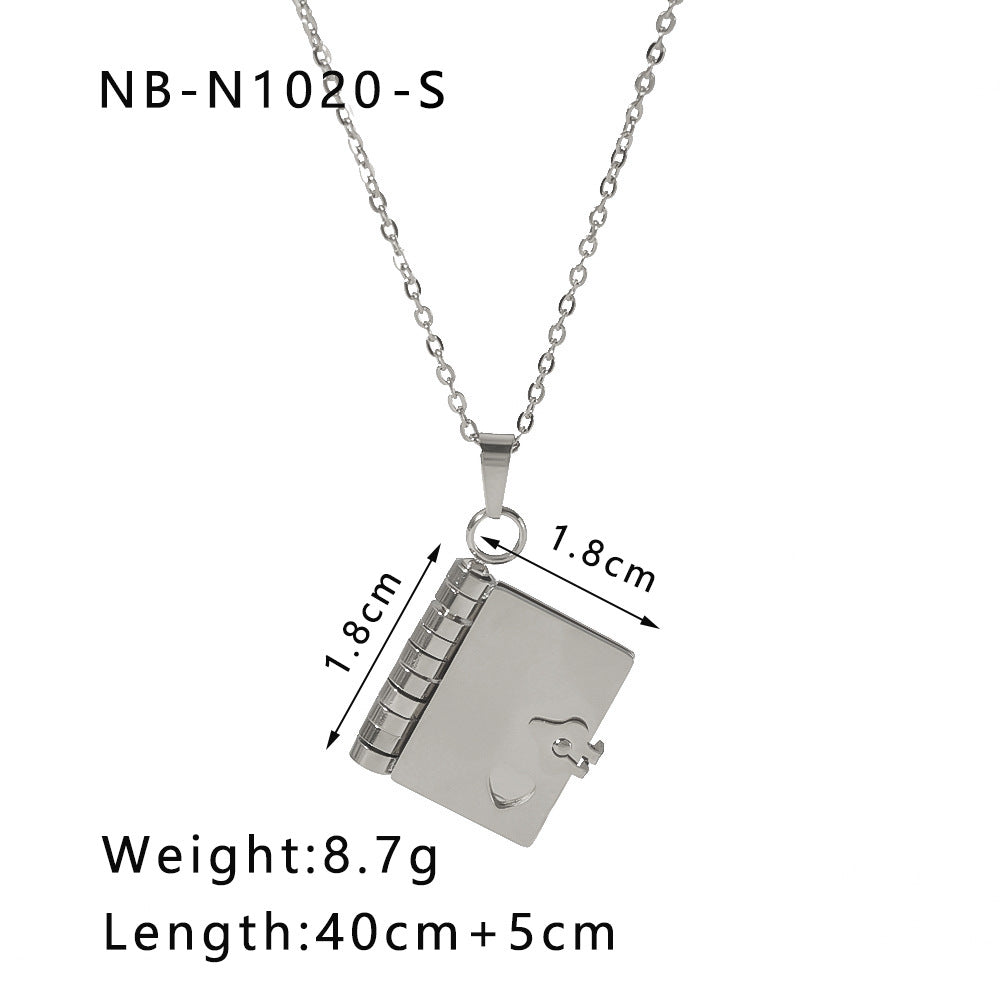 Collana minimalista a forma di libro da donna con catena in acciaio inossidabile e chiusura a cuore in acciaio al titanio placcato in oro 18 carati