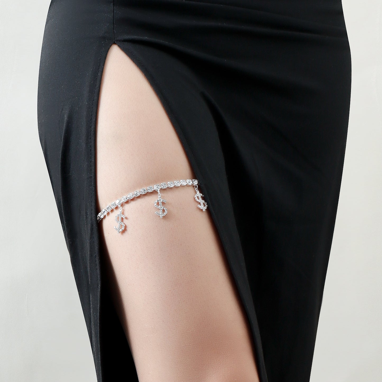Cavigliera da donna geometrica minimalista in lega con strass