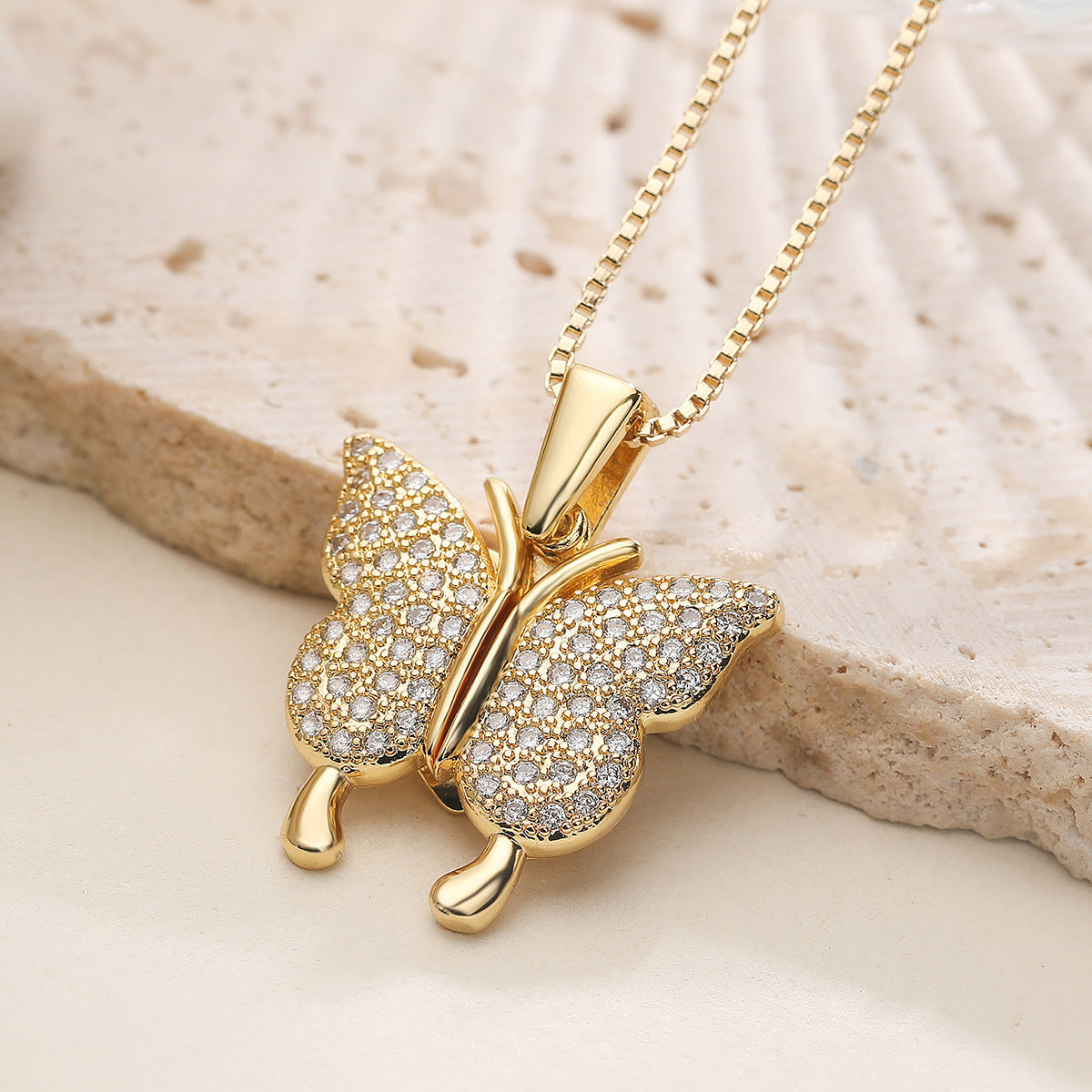 Elegant 18K Gold Plated Brass Cubic Zirconia Butterfly Pendant Necklace for Women